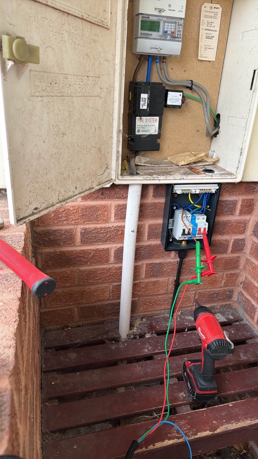 New Split Supply for the Air Conditioning System and EV Charger 3